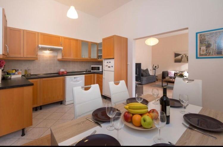 Apartment Stepanska Prague Extérieur photo