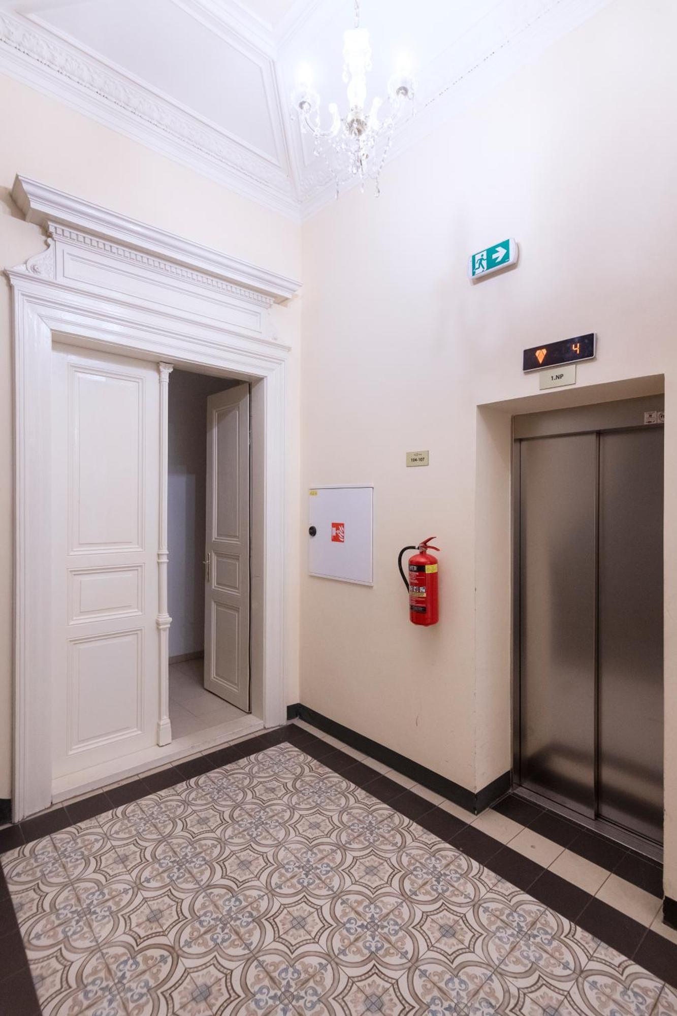 Apartment Stepanska Prague Extérieur photo